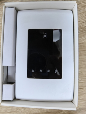 شراء Unlocked ZTE MF920U Global Version 4G Portable Wireless Router 4G-FDD/TDD Unlocked 4G Hotspots MF920U 4G Pocket Router online manufacture